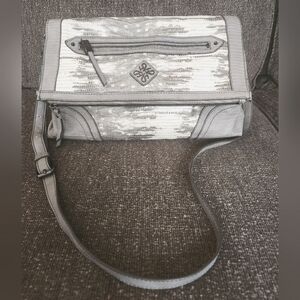 Vera Wang Simply Vera Purse